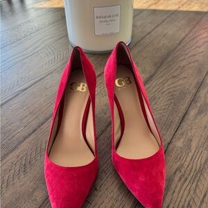 Gianni Bini Vibrant Red Suede Heels